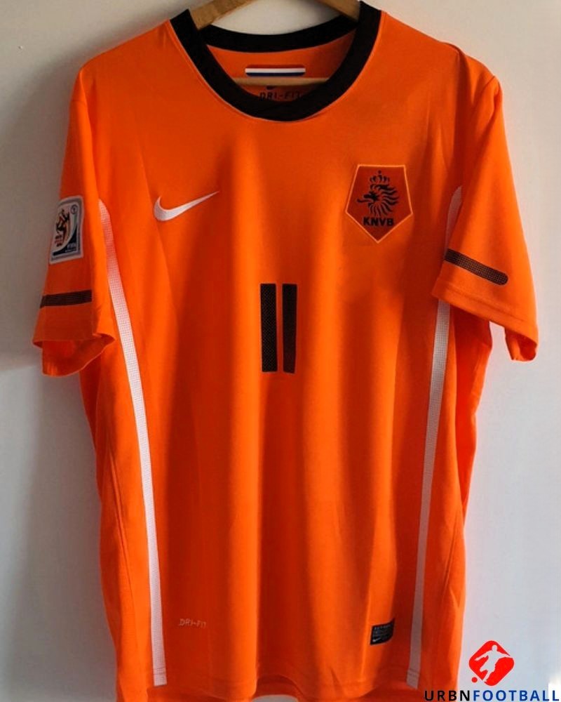 ROBBEN ARJEN 2010-11 (Hol)