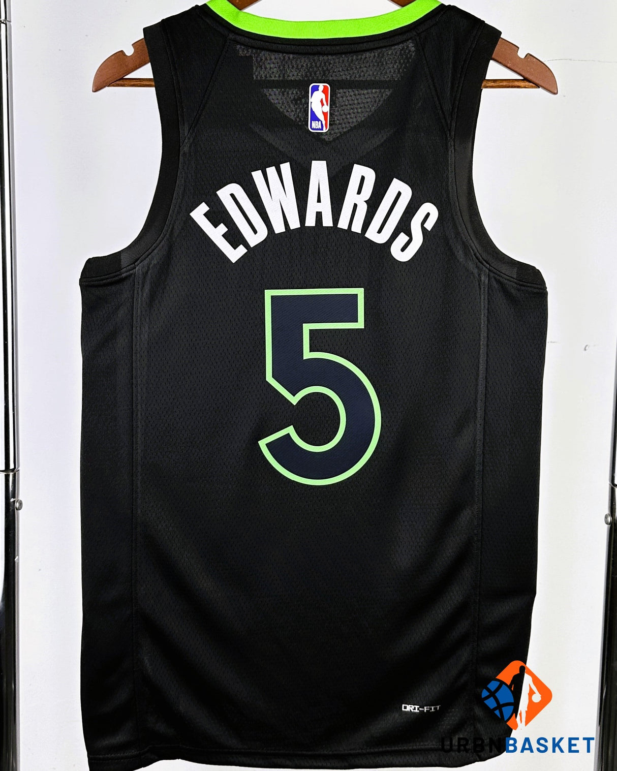 EDWARDS ANTHONY (MIN)