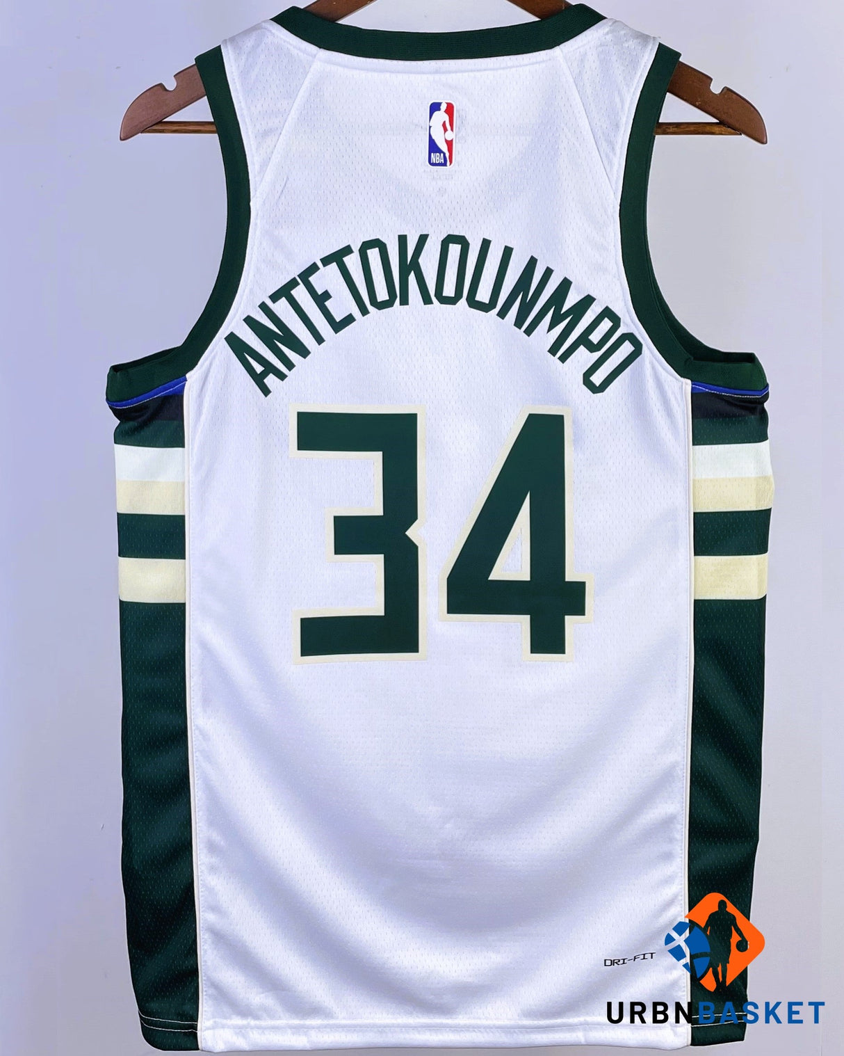 ANTETOKOUNMPO GIANNIS (MIL)