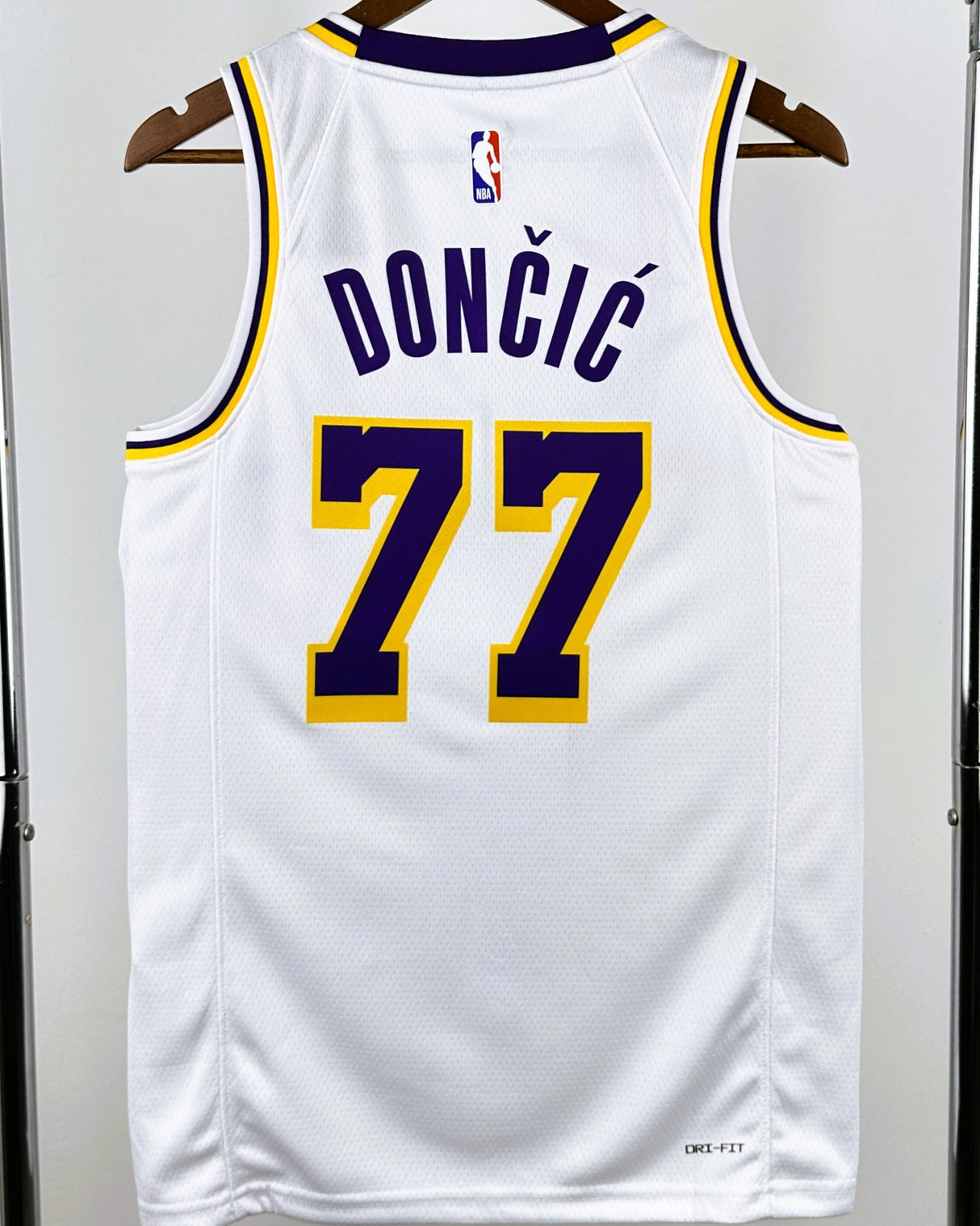 DONCIC LUKA (LAL)