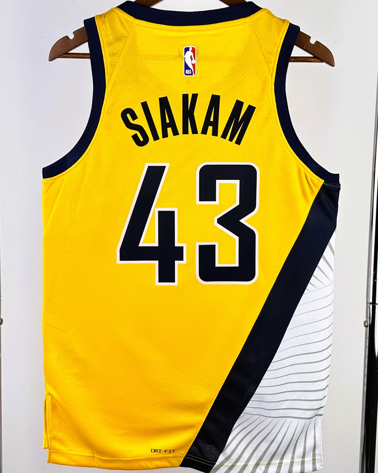 SIAKAM PASCAL (IND)