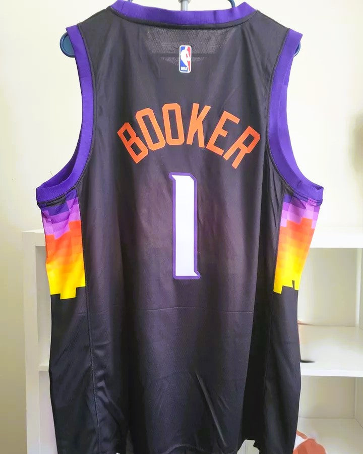BOOKER DEVIN (PHO)