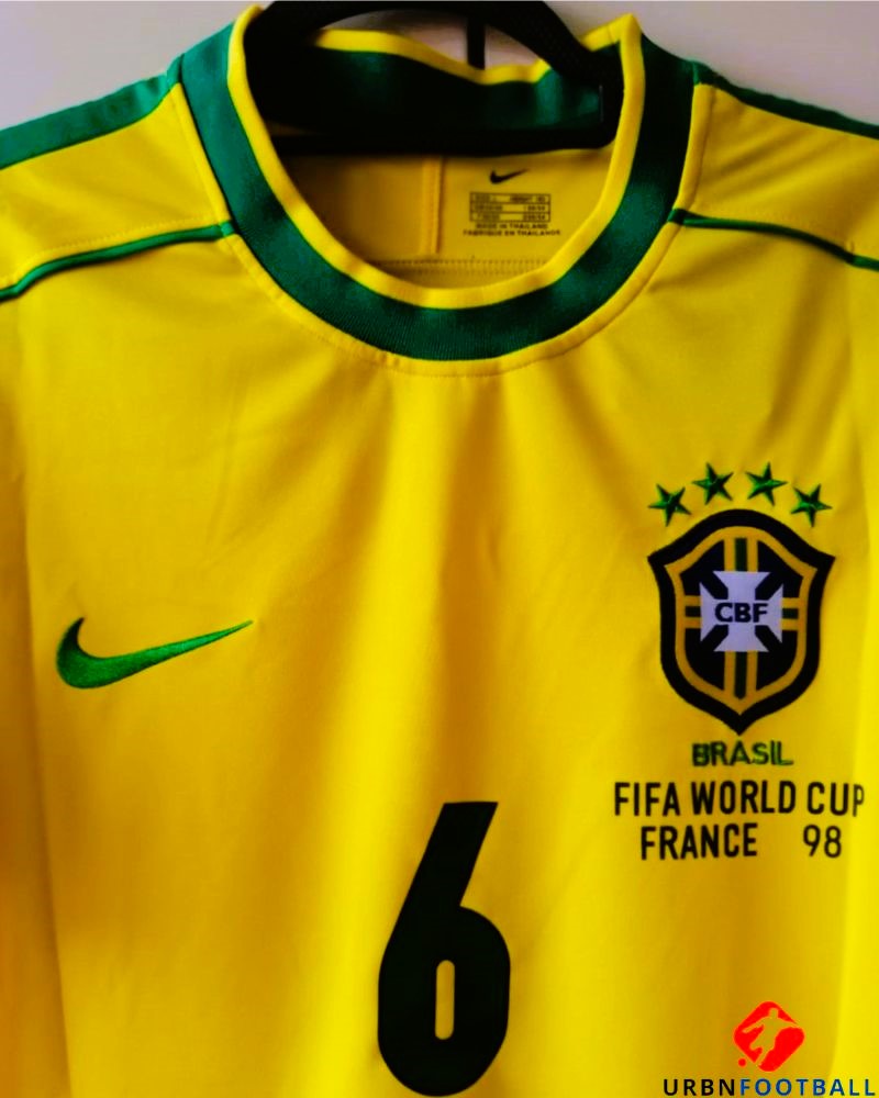 CARLOS ROBERTO 1998-99 (Bra)