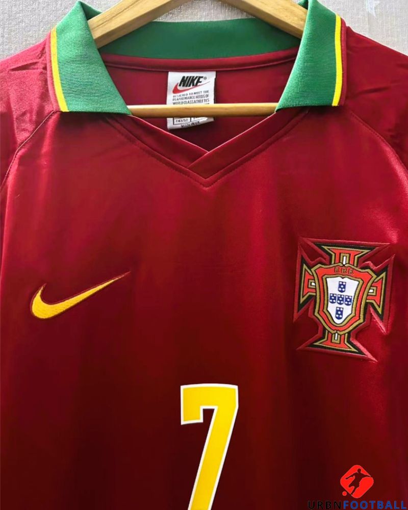 FIGO LUIS 1998-99 (Por)