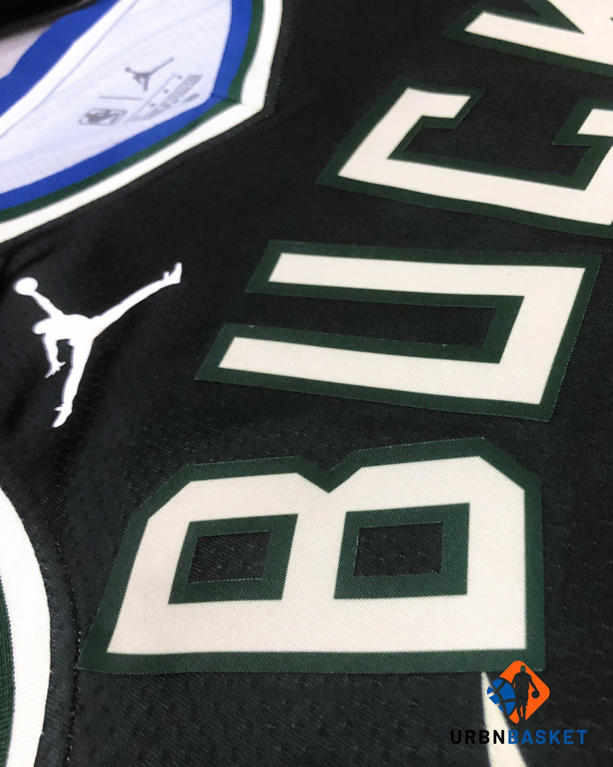 ANTETOKOUNMPO GIANNIS (MIL)