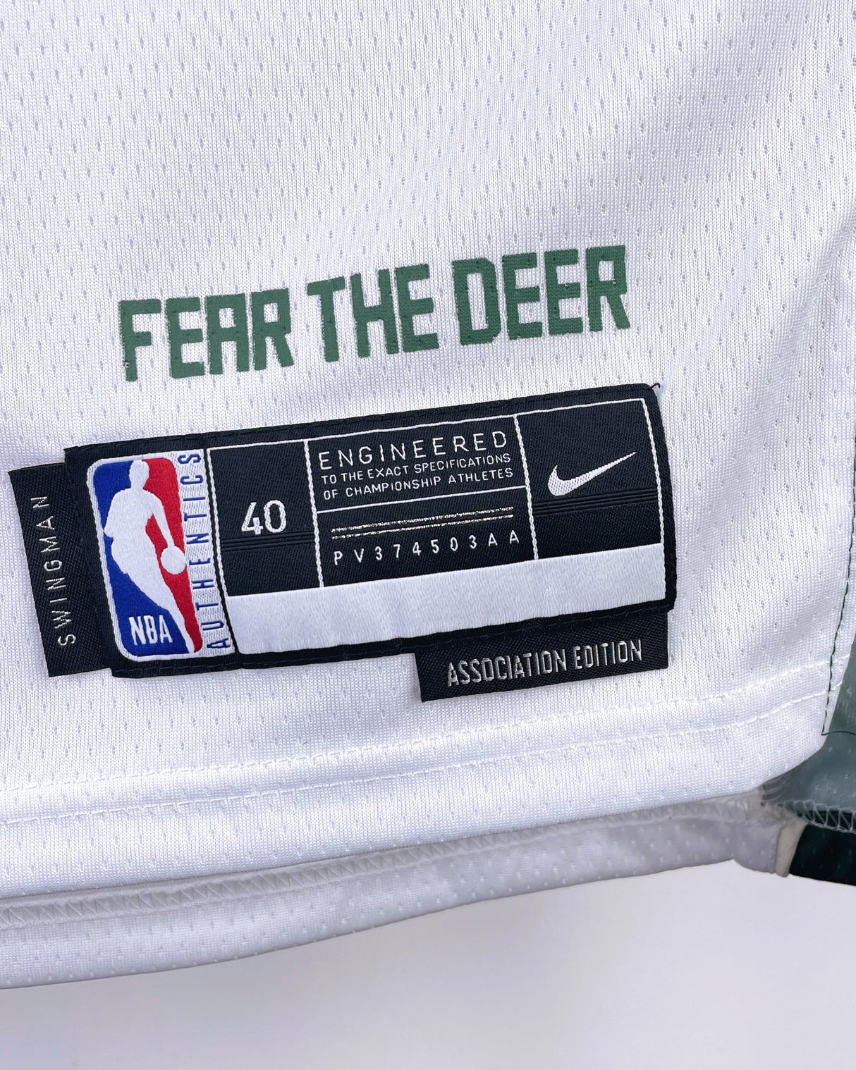 LILLARD DAMIAN (MIL)