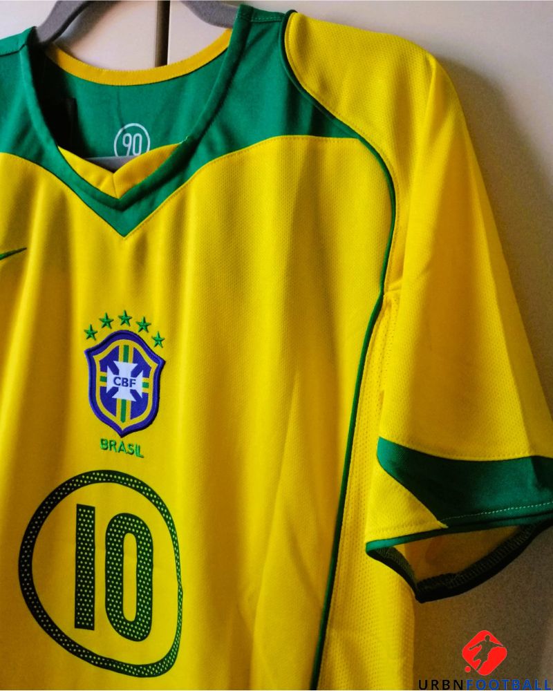 RONALDINHO 2004-05 (Bra)
