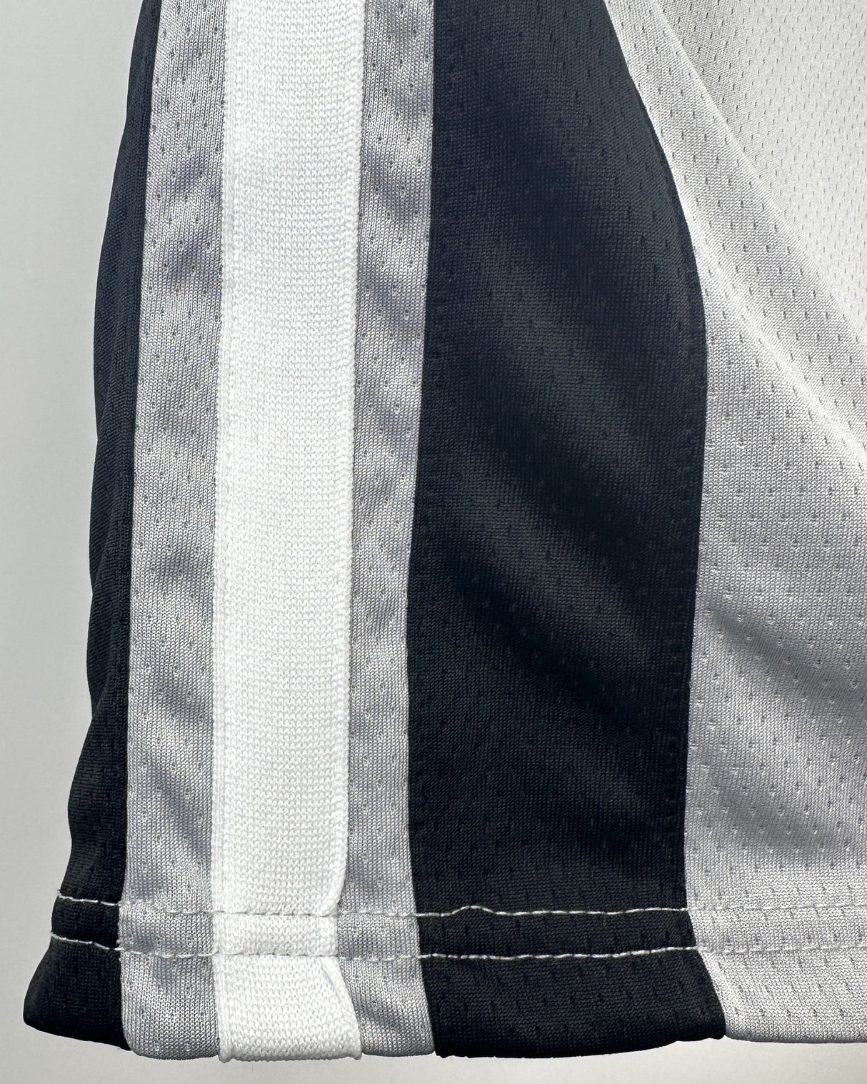 GINOBILI MANUEL (SAS)