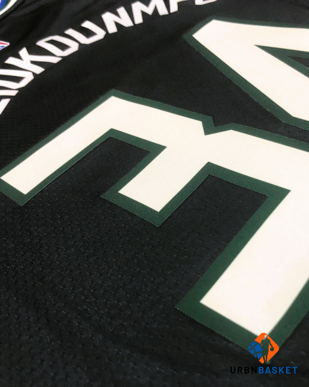 ANTETOKOUNMPO GIANNIS (MIL)