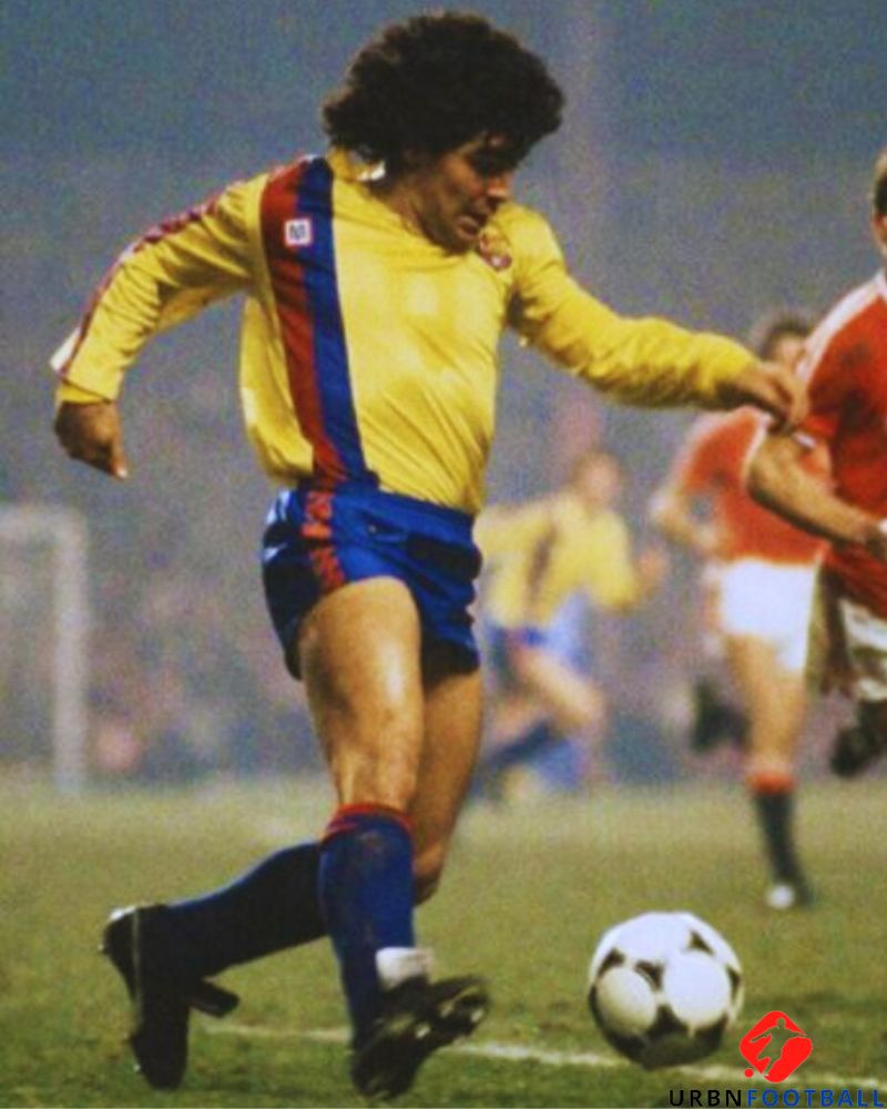 MARADONA DIEGO ARMANDO 1983-84 (Bar)