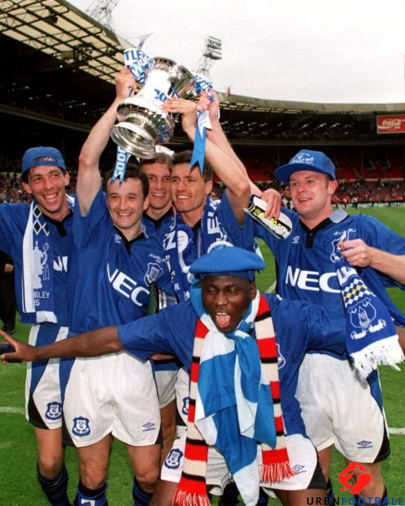 EVERTON FA CUP 1994-95 (Eve)