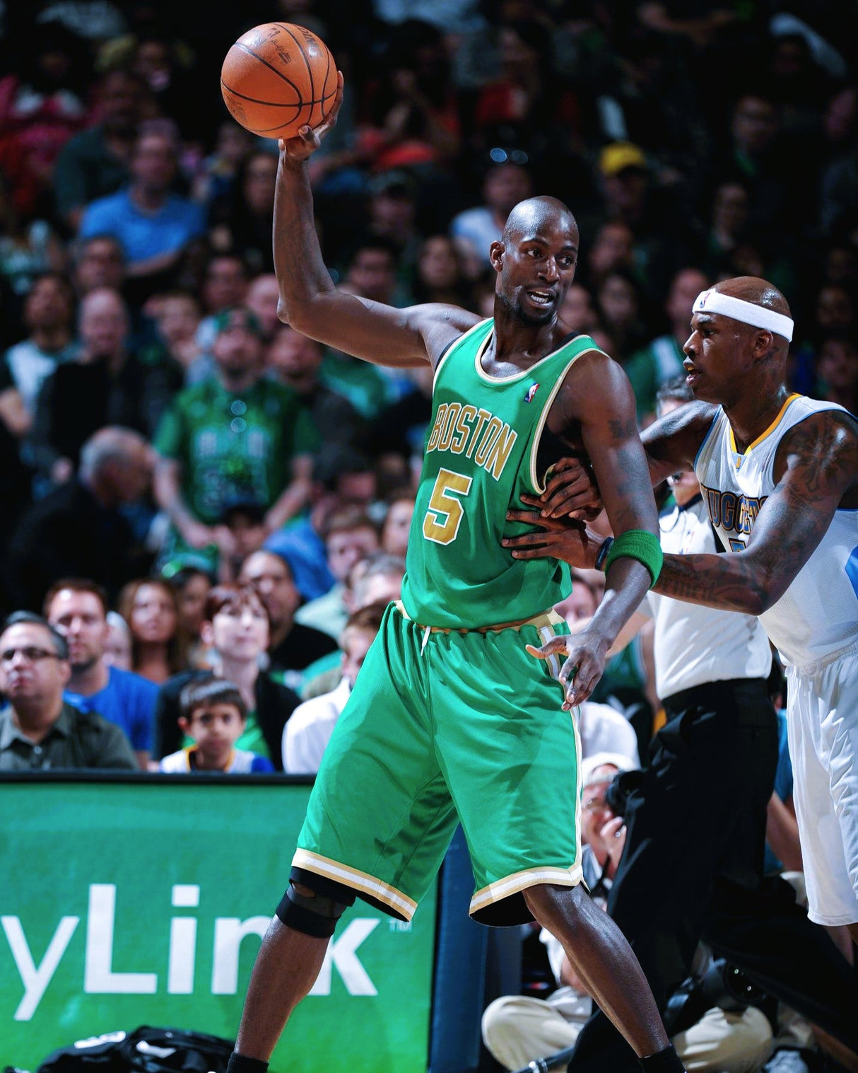 GARNETT KEVIN (BOS)