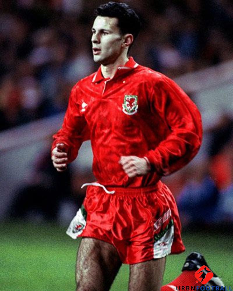 GIGGS RYAN 1992-93 (Wal)