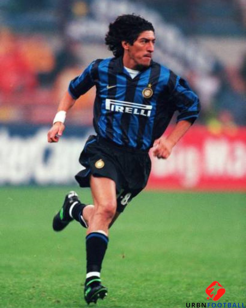 ZAMORANO IVAN 1998-99 (Int)