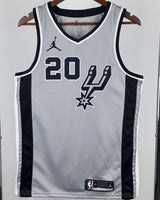 GINOBILI MANUEL (SAS)