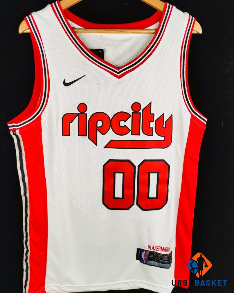 ANTHONY CARMELO (POR)