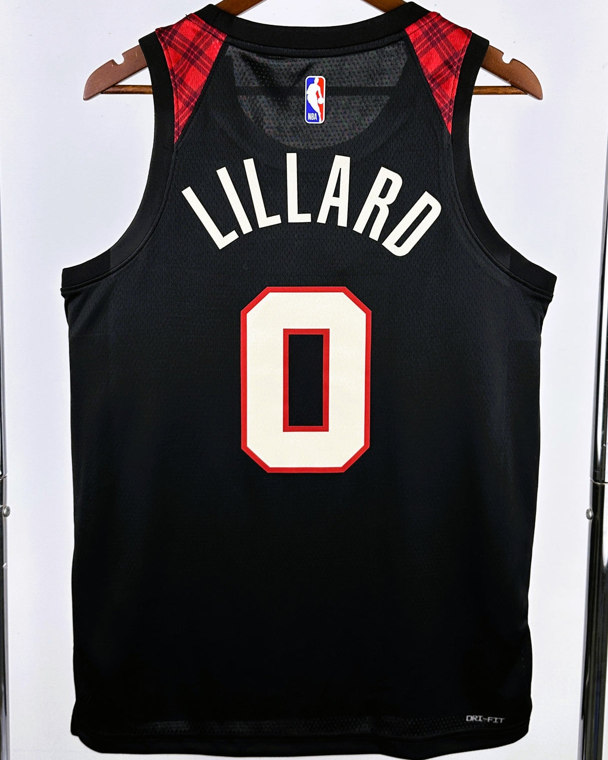 LILLARD DAMIAN (POR)