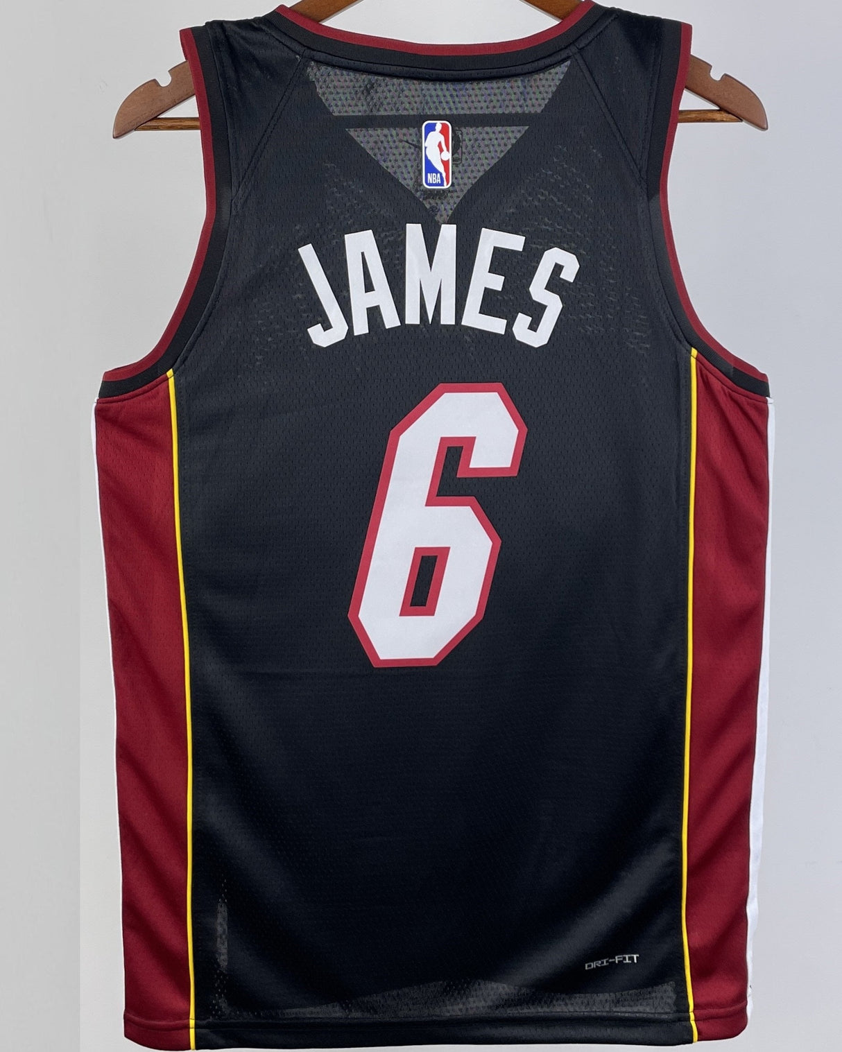 JAMES LEBRON (MIA)