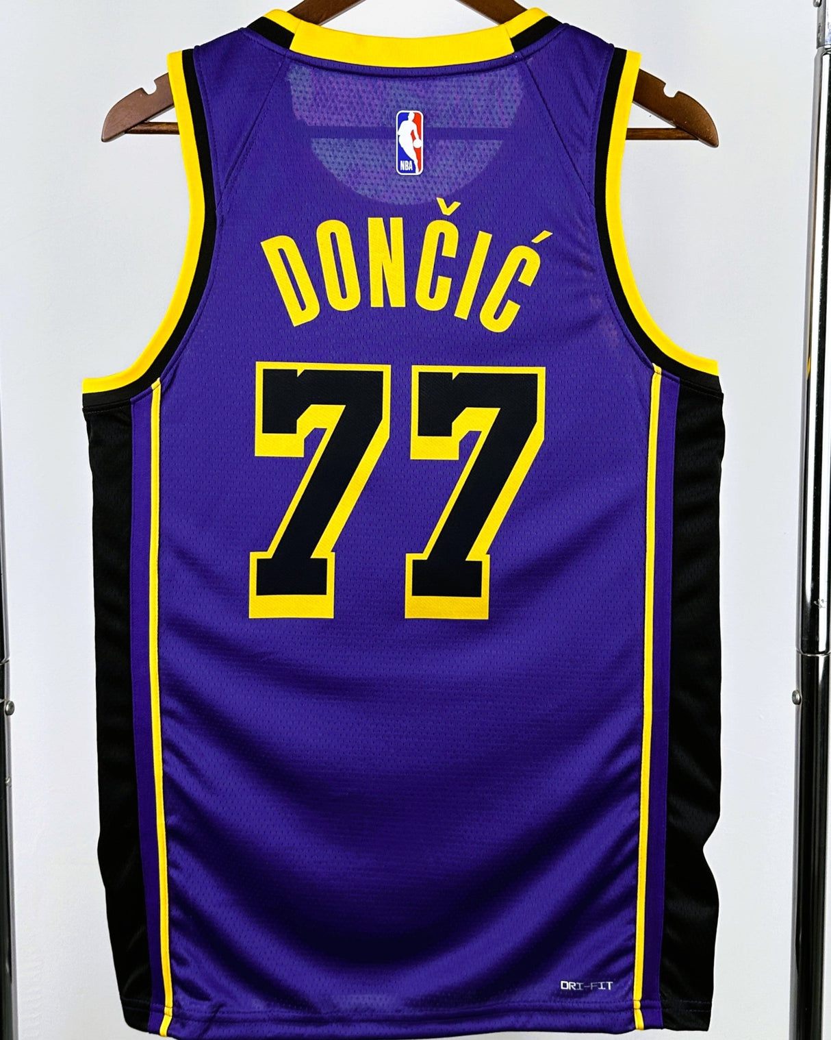 DONCIC LUKA (LAL)