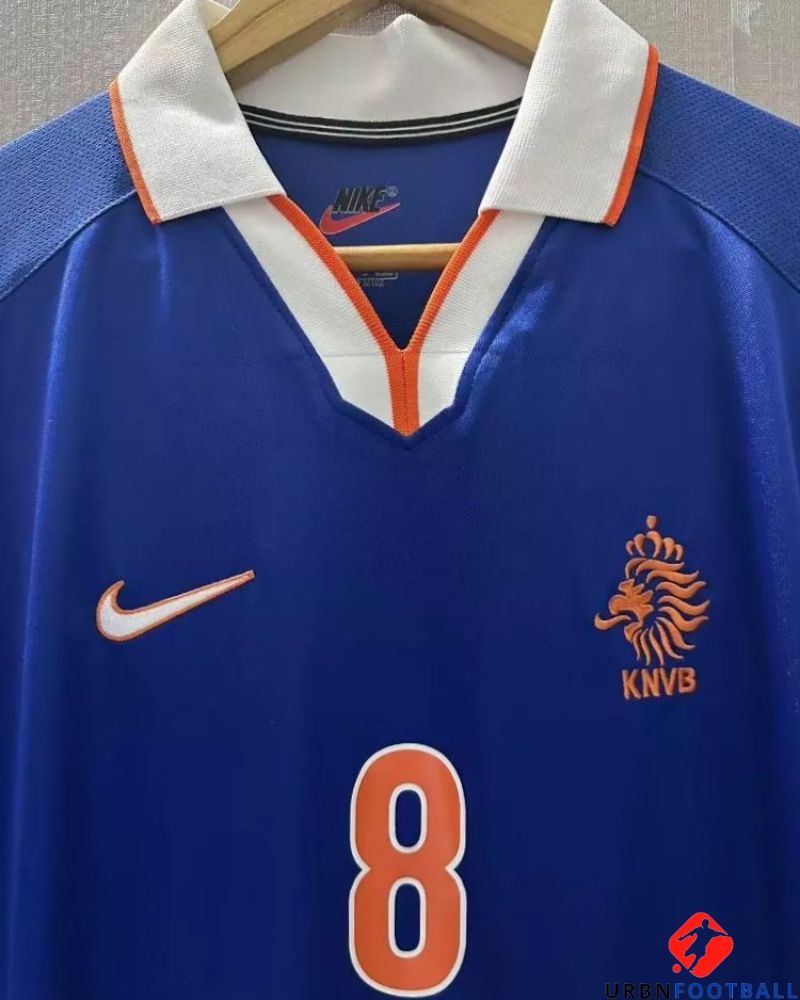 BERGKAMP DENNIS 1998-99 (Hol)