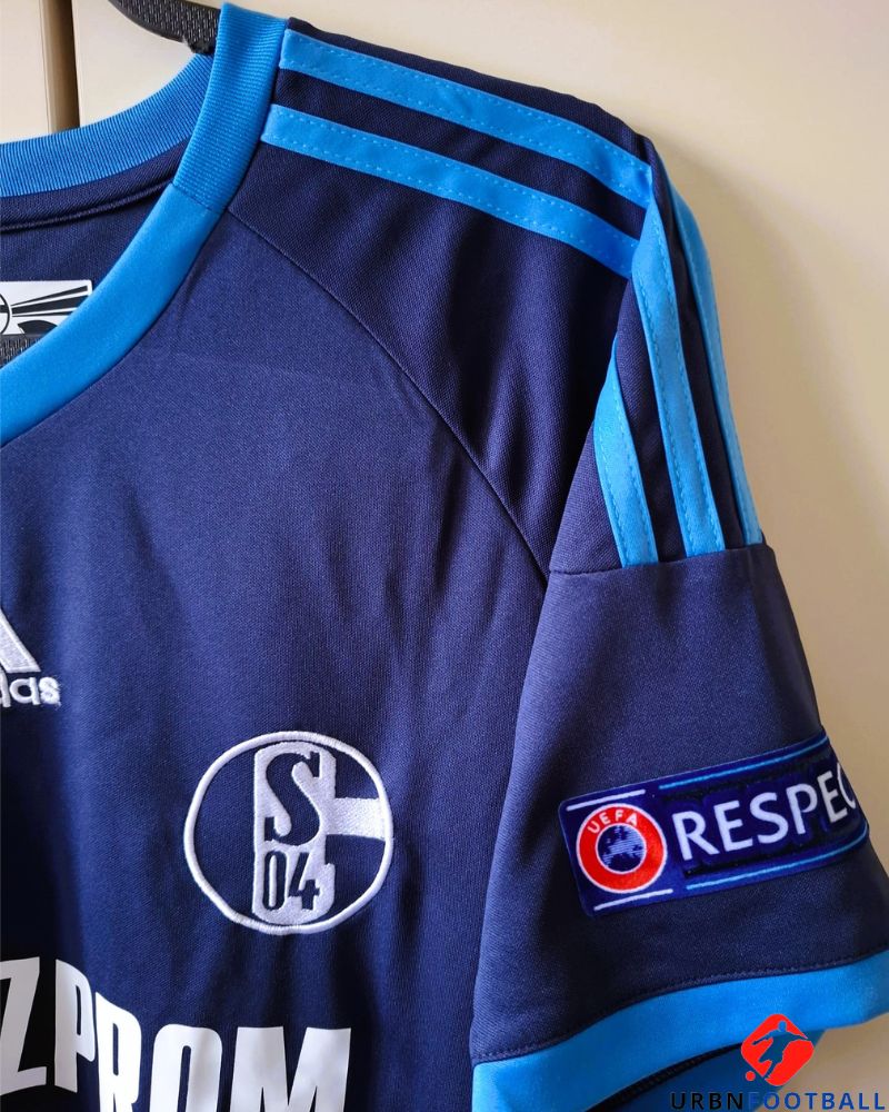 RAUL GONZALEZ BLANCO 2010-11 (Sch)