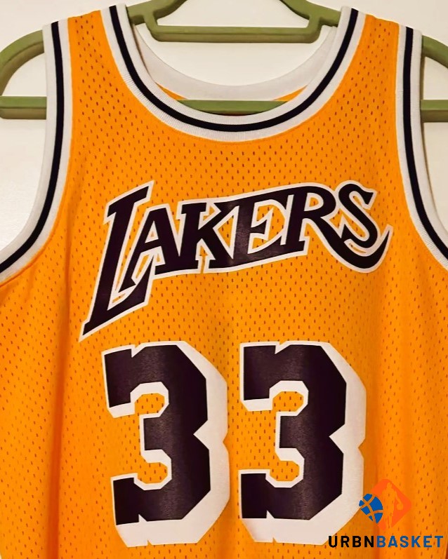 ABDUL-JABBAR KAREEM (LAL)