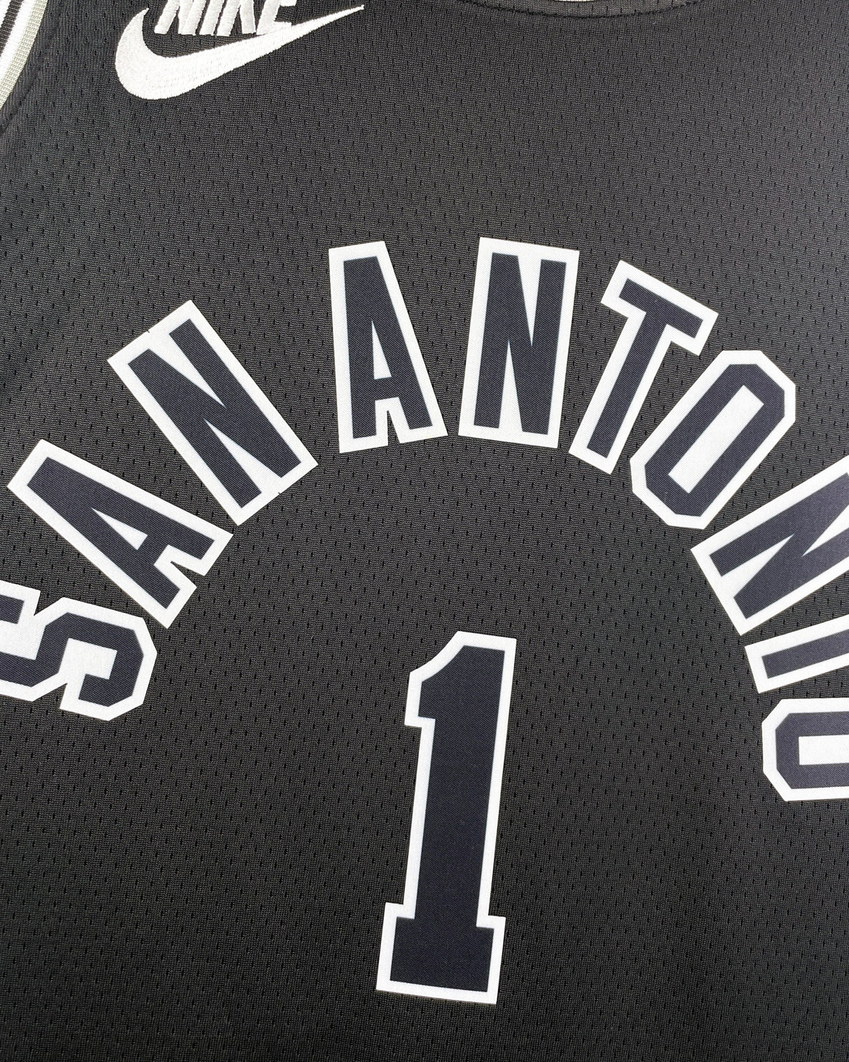 WEMBANYAMA VICTOR (SAS)