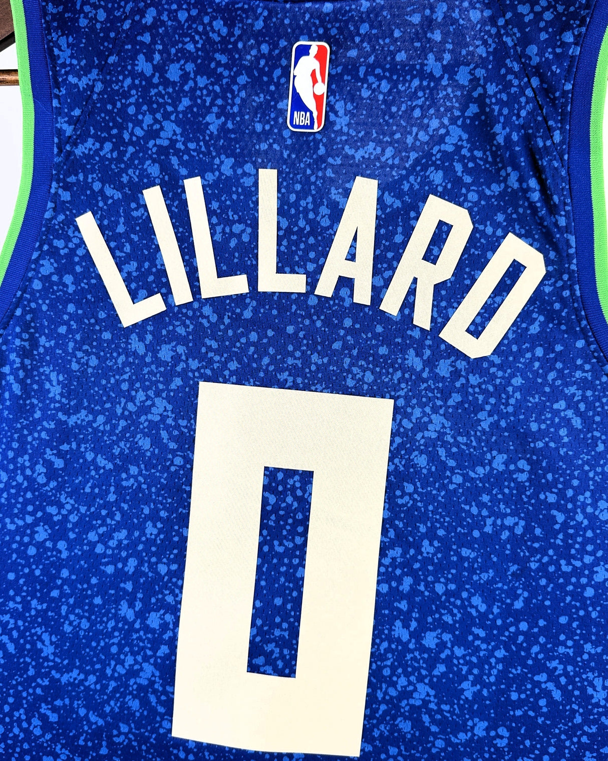 LILLARD DAMIAN (MIL)