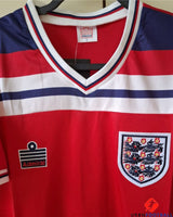 ROBSON BRYAN 1982-83 (Eng)