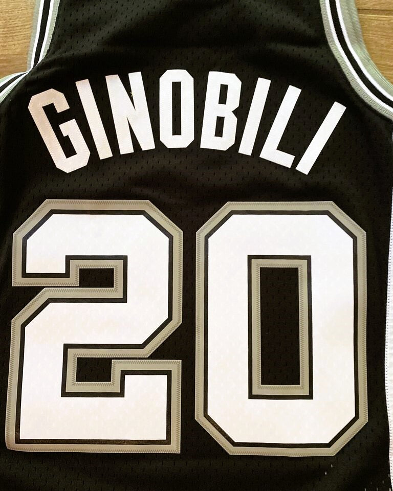 GINOBILI MANUEL (SAS)
