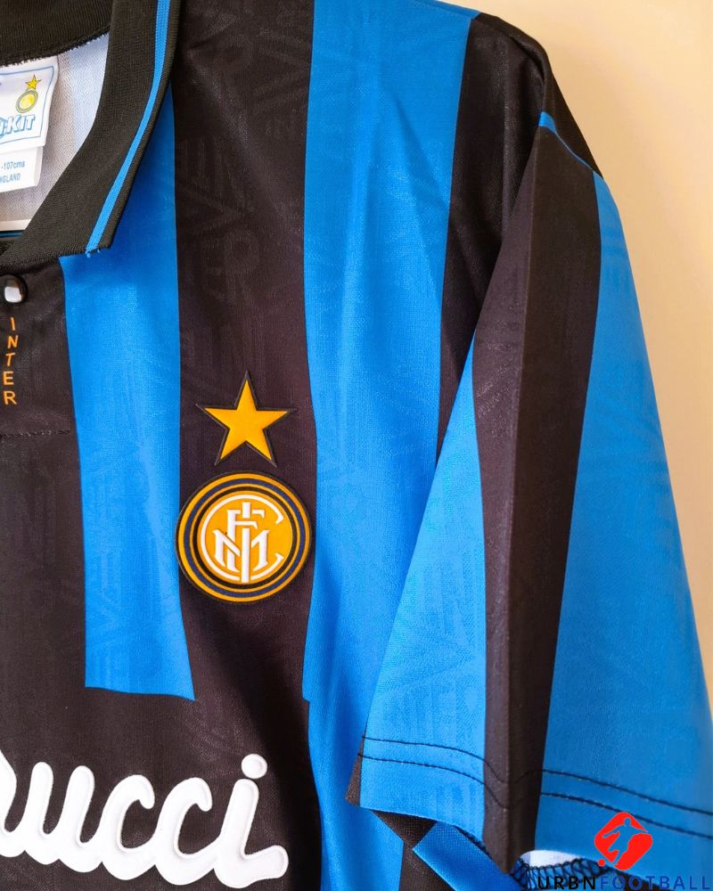 BERGKAMP DENNIS 1993-94 (Int)