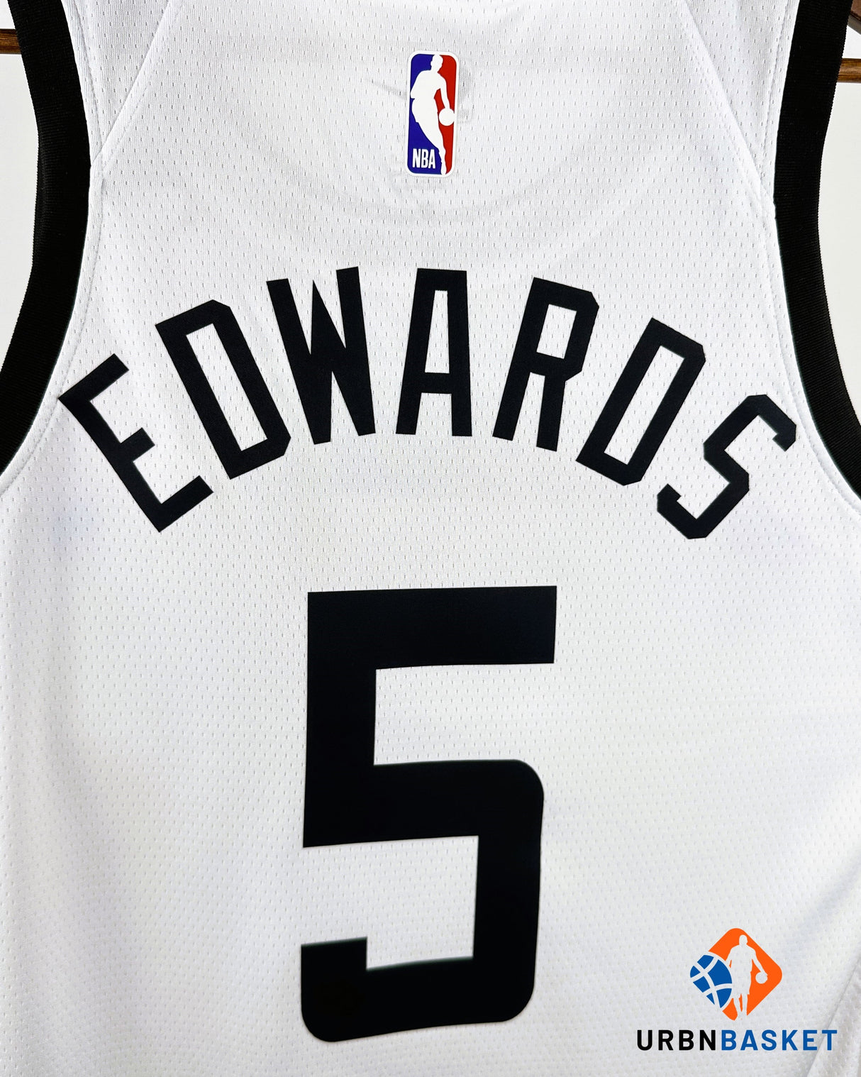 EDWARDS ANTHONY (MIN)