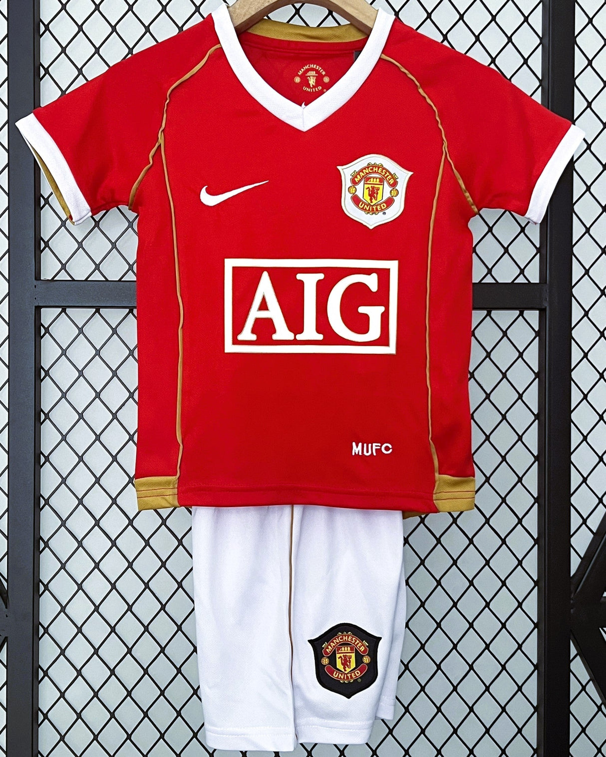 MANCHESTER UNITED kid kit