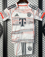 BAYERN MUNCHEN kid kit