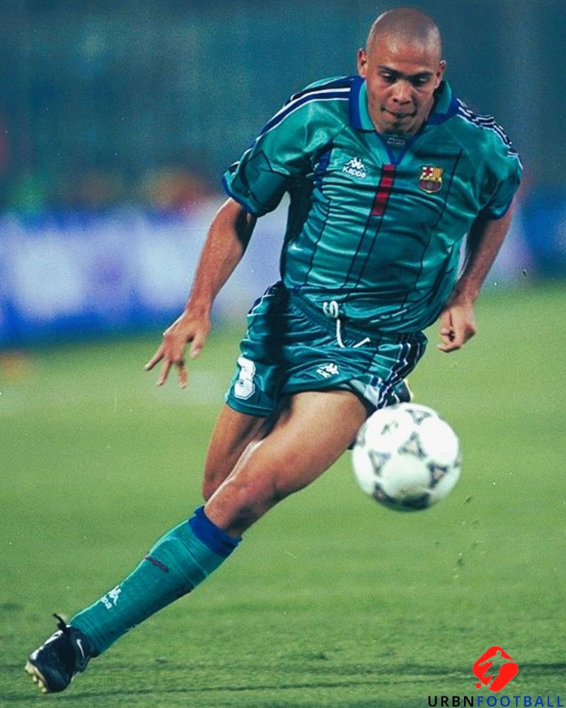 RONALDO 1996-97 (Bar)